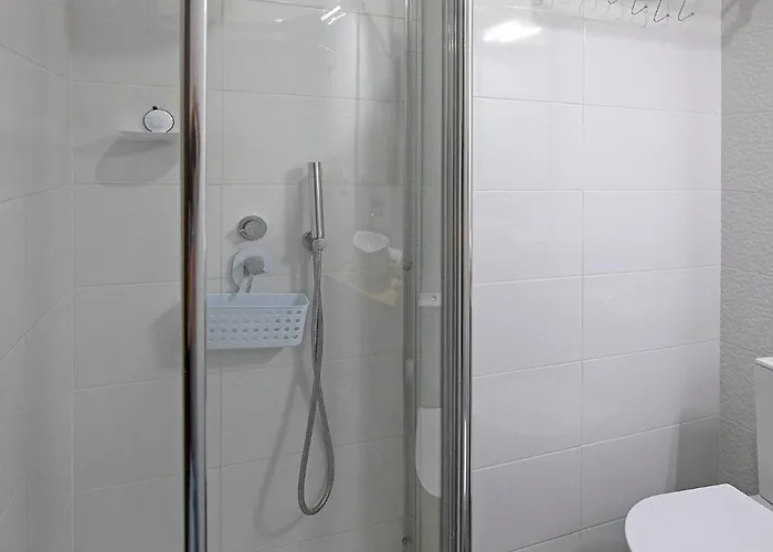 Flh Spacious With Balcony * Porto